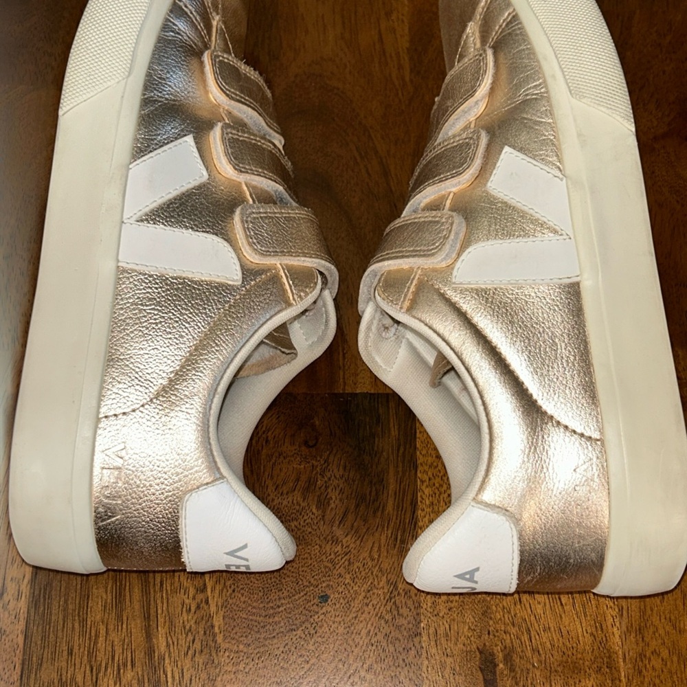Veja Metallic Rose Gold Velcro Sneakers with White V Logo - Picture 8 of 12